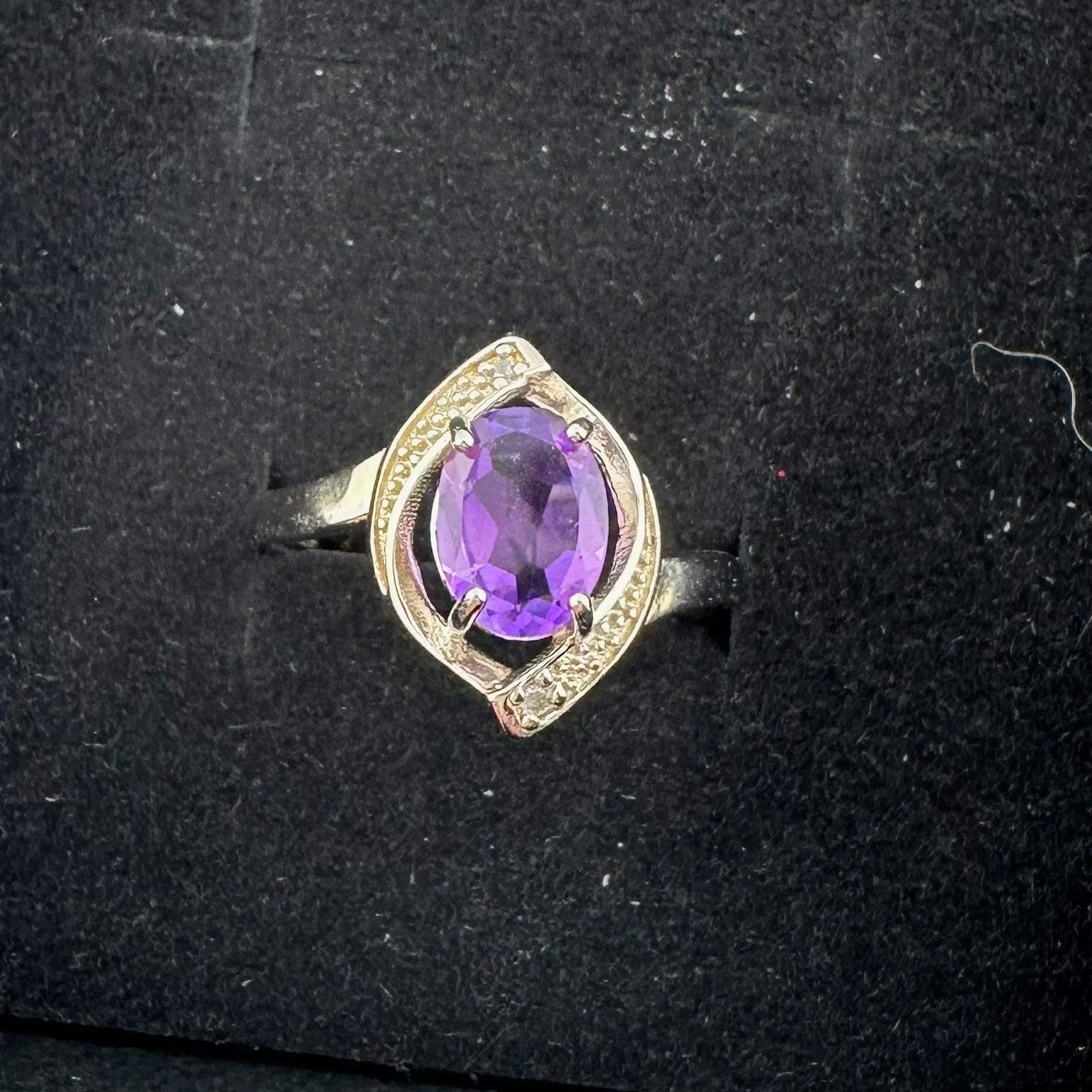 1.11 Carat Amethyst Ring with Diamond Accent - Sterling Silver - Size 7.5 - A+ Stuff