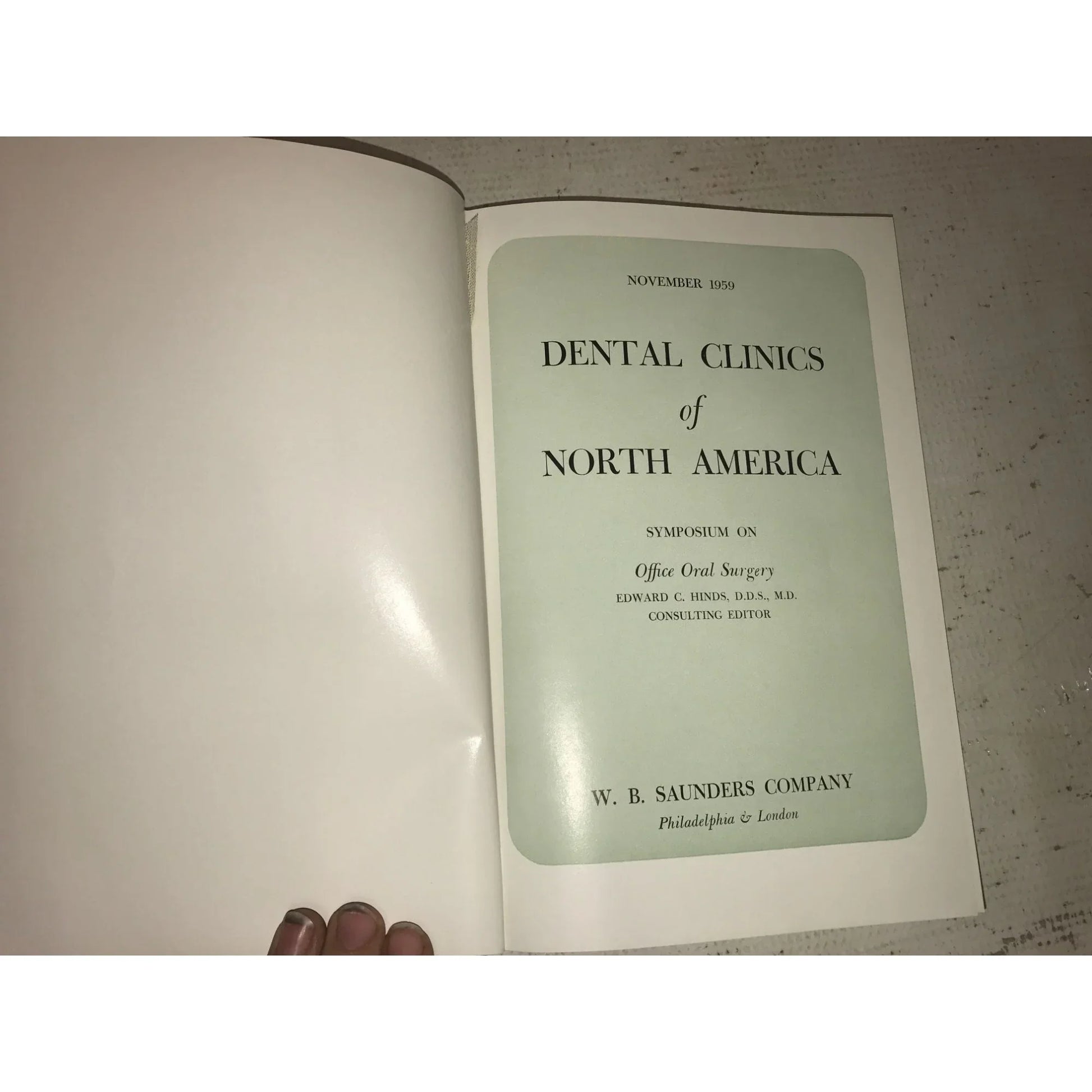 Saunders DENTAL CLINICS OF NORTH AMERICA Hardcover Dentistry Book - A+ Stuff