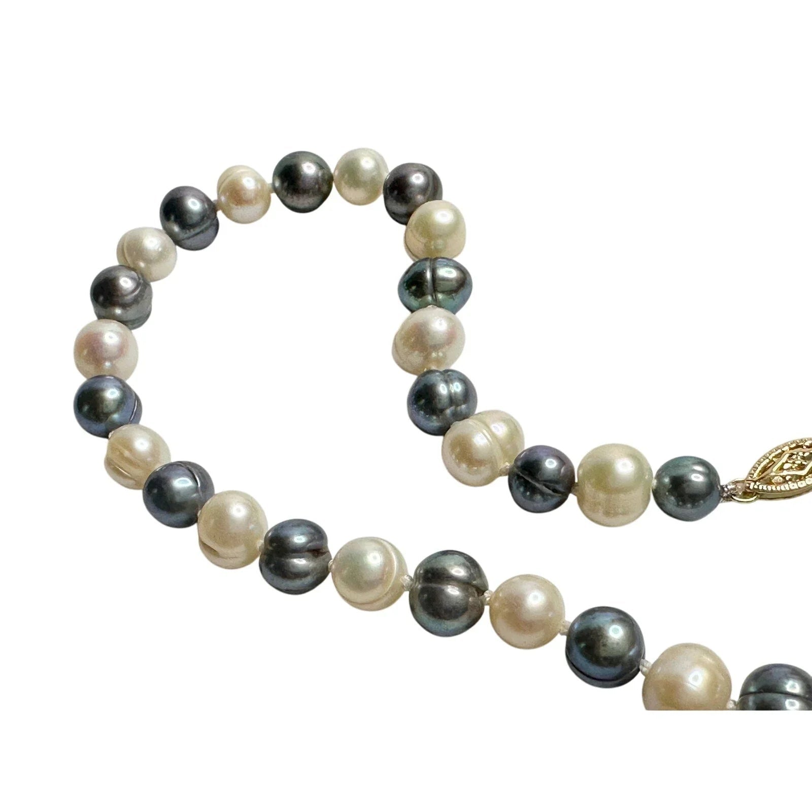 14kt Gold Hand Knotted 7mm Peacock Black (Bluish) & White Pearl Necklace 17" - Unbranded - A+ Stuff