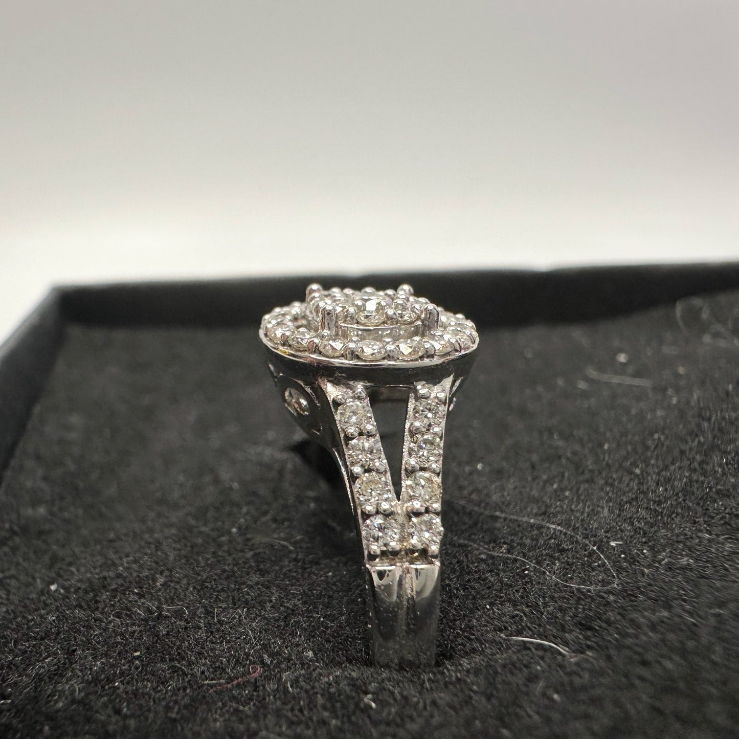Brilliant 1/2 Ct Split Shank Lab Created Diamond Ring - Beautiful! - Size 6.75