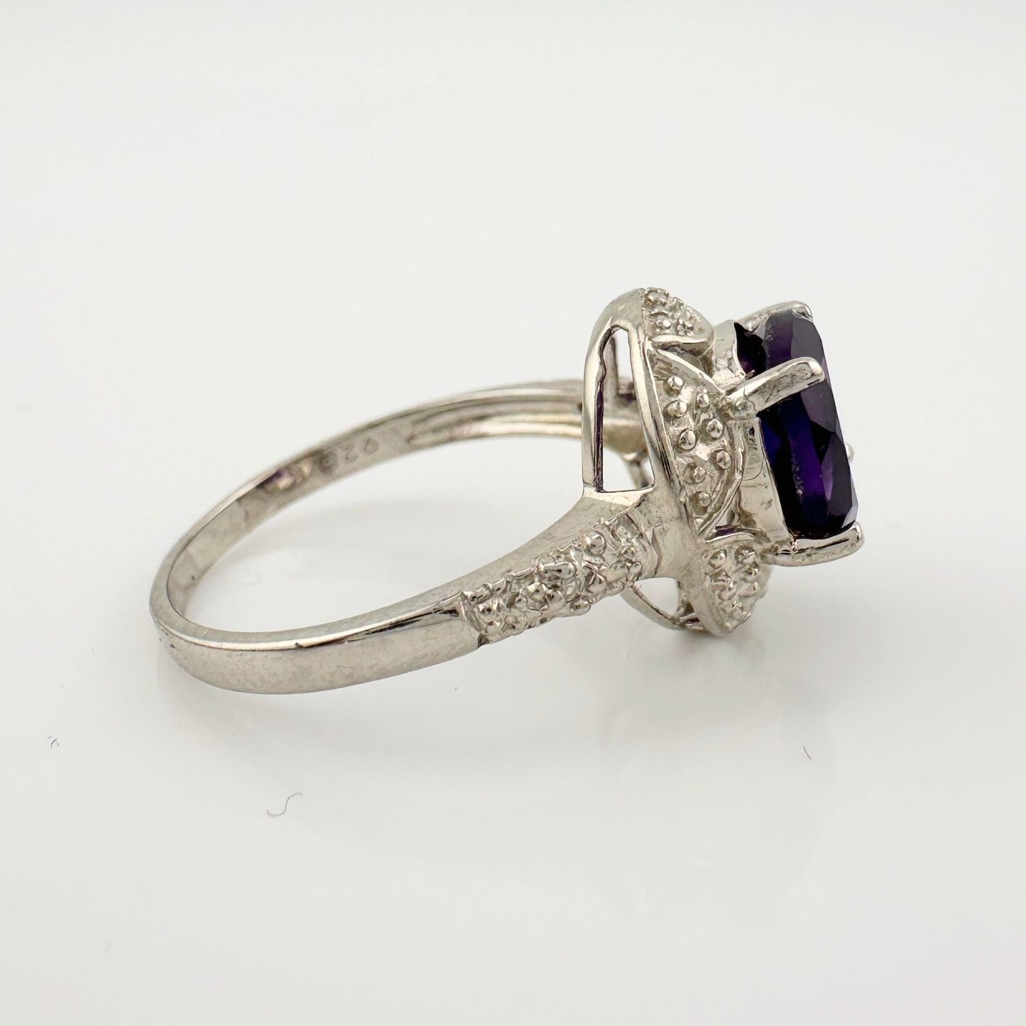 Beautiful Dark Purple Amethyst and Diamond Accent Ring - Sterling Silver Size 7.25