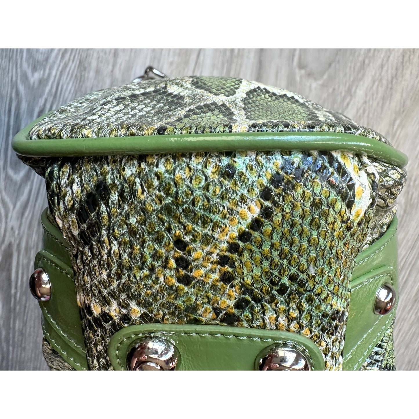 Sharif Green Snake Pattern Satchel Handbag NWT but has Peeling