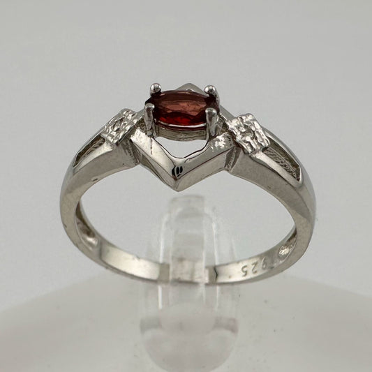 Romanitc and Beautiful Natural Garnet Ring Size 8