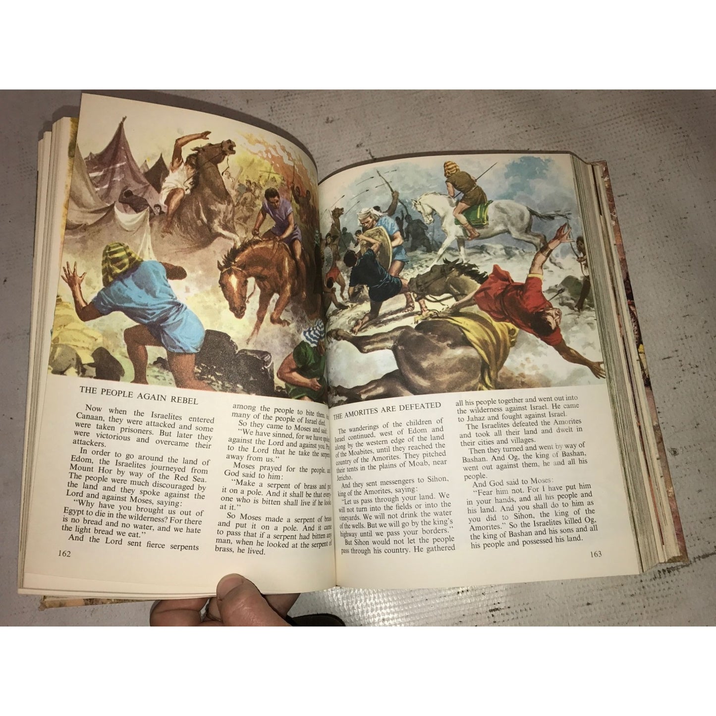 The Children's Bible Vintage Hardcover Book