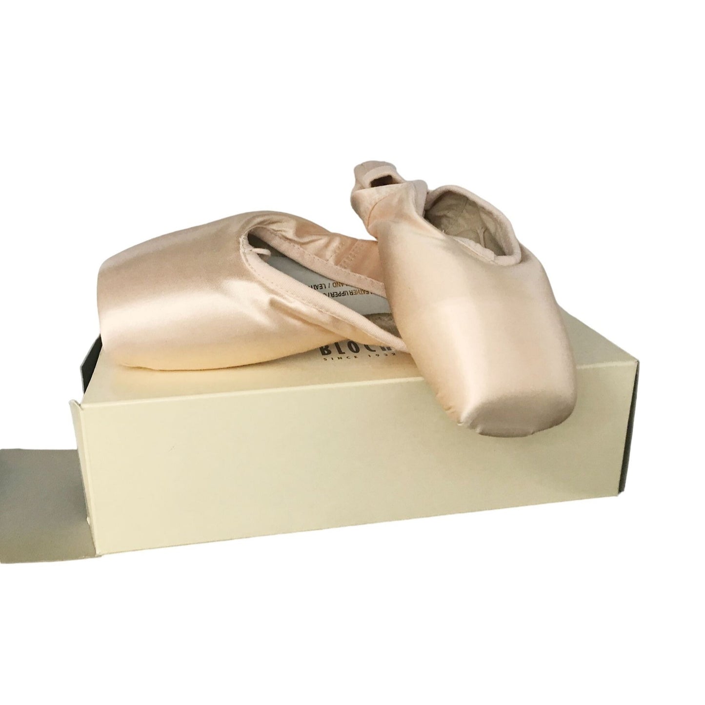 BLOCH Aspiration Ballet Pointe Shoes Size 045A (4.5A)