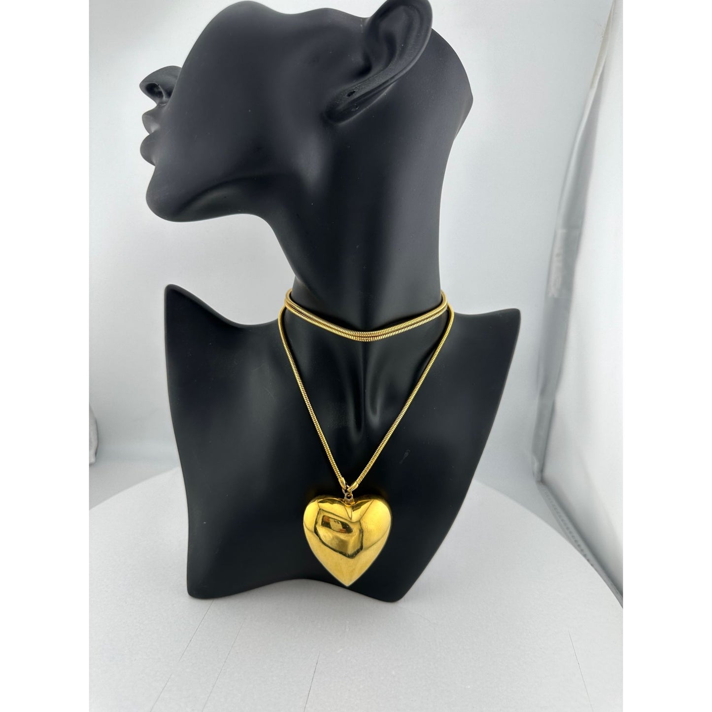 Women's Beautiful Gold Tone Necklace with Large Heart Pendant