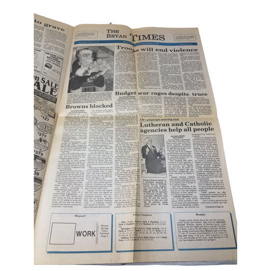 The Bryan Times Vintage Collectible Newspaper - November 25, 1995