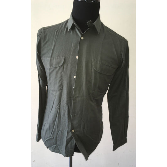 Don Robbie Olive Green Size Medium Long Sleeved Button Up Shirt