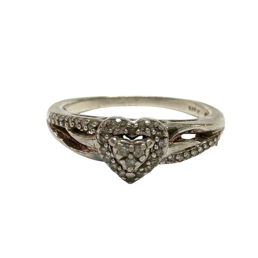 Pretty Sterling Silver Heart Ring with White Gemstones Size 8