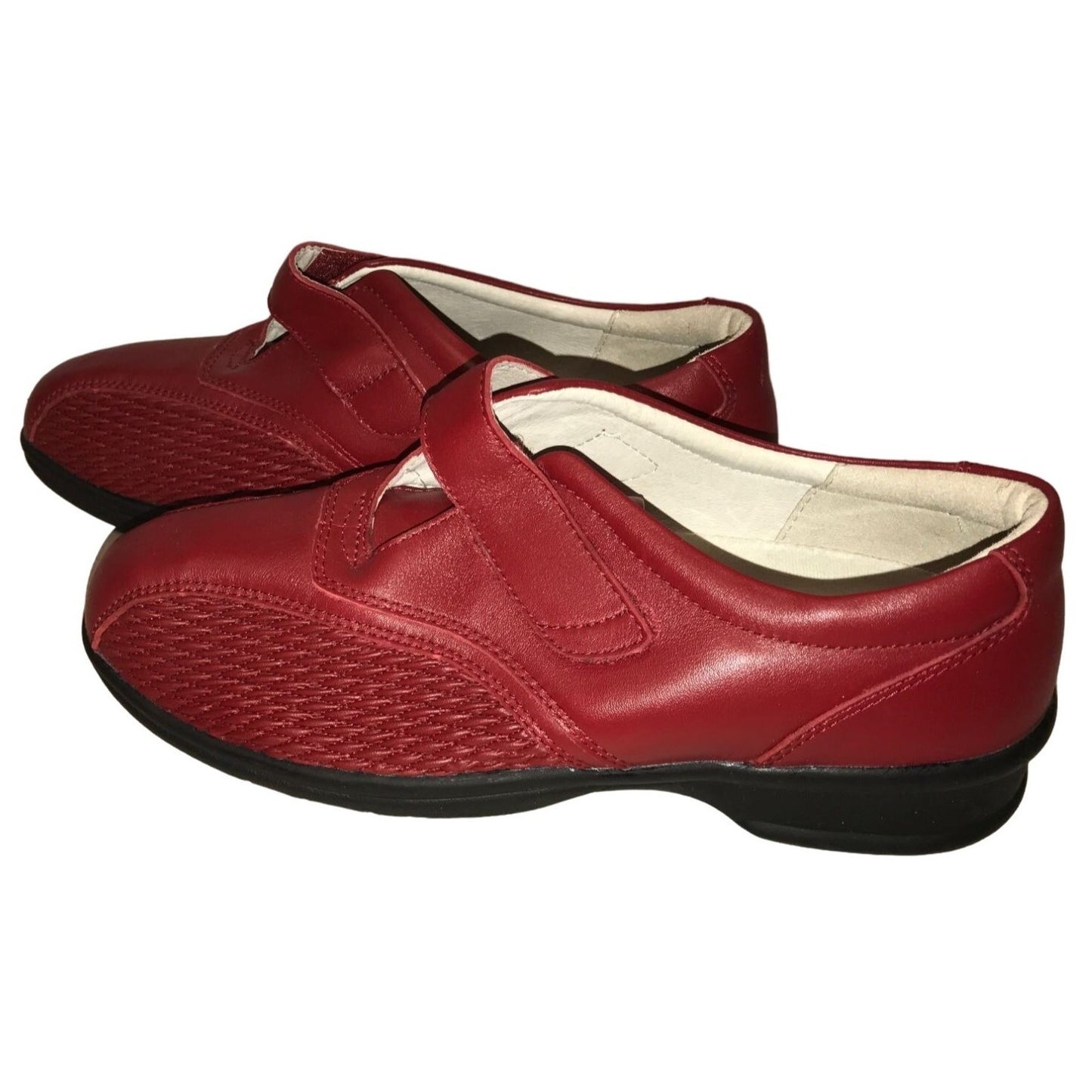 Vintage PROPET Women's Red Leather Walking Shoes - W2065  - Like new