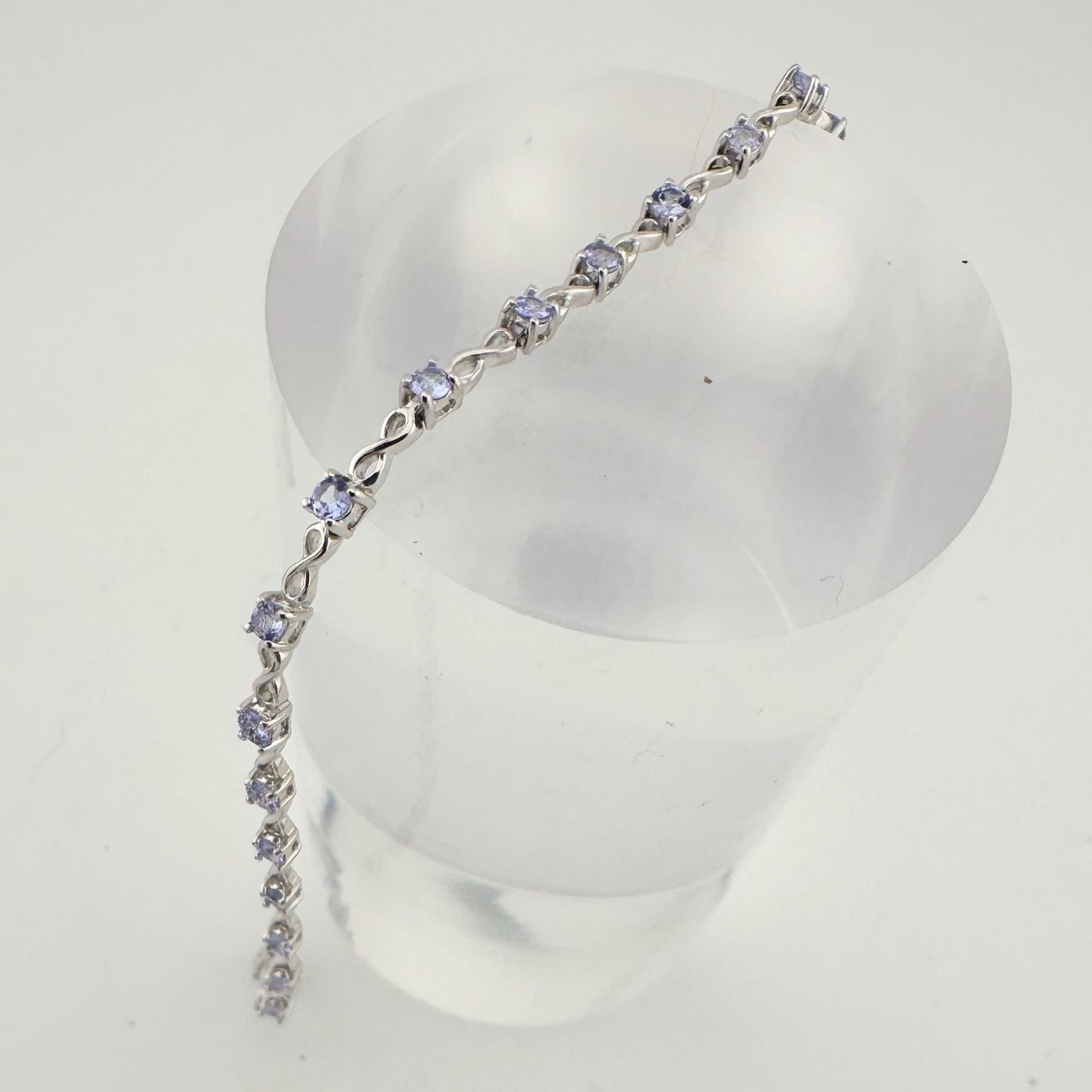 Beautiful 1 Carat Natural Tanzanite Infinity Bracelet - Sterling Silver