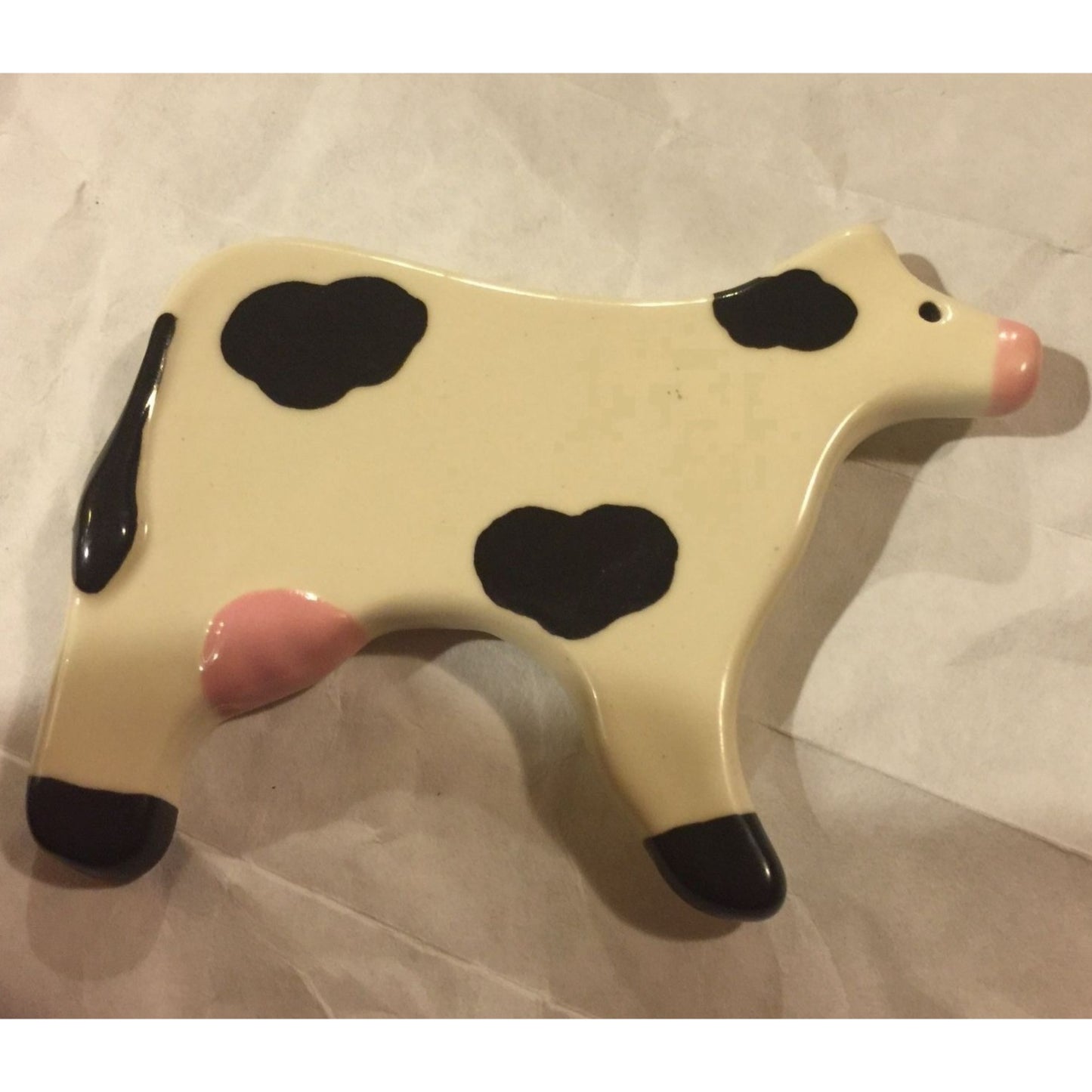 AUGUST CERAMICS COW MAGNET- About 4 inches