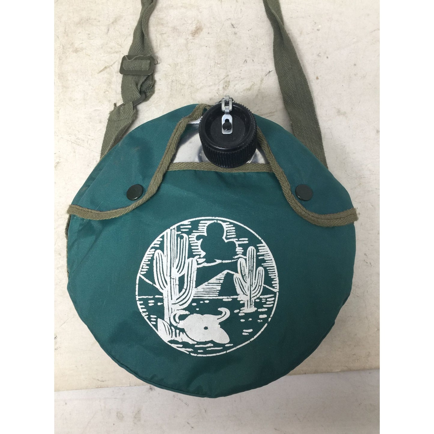 Vintage Canteen with Strap for Outdoor Camping/Hiking