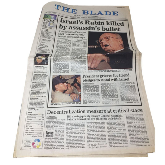 The Blade Newspaper Toledo, OH, Sunday, November 5, 1995: Israel's Rabin killed by Assassin's Bullet