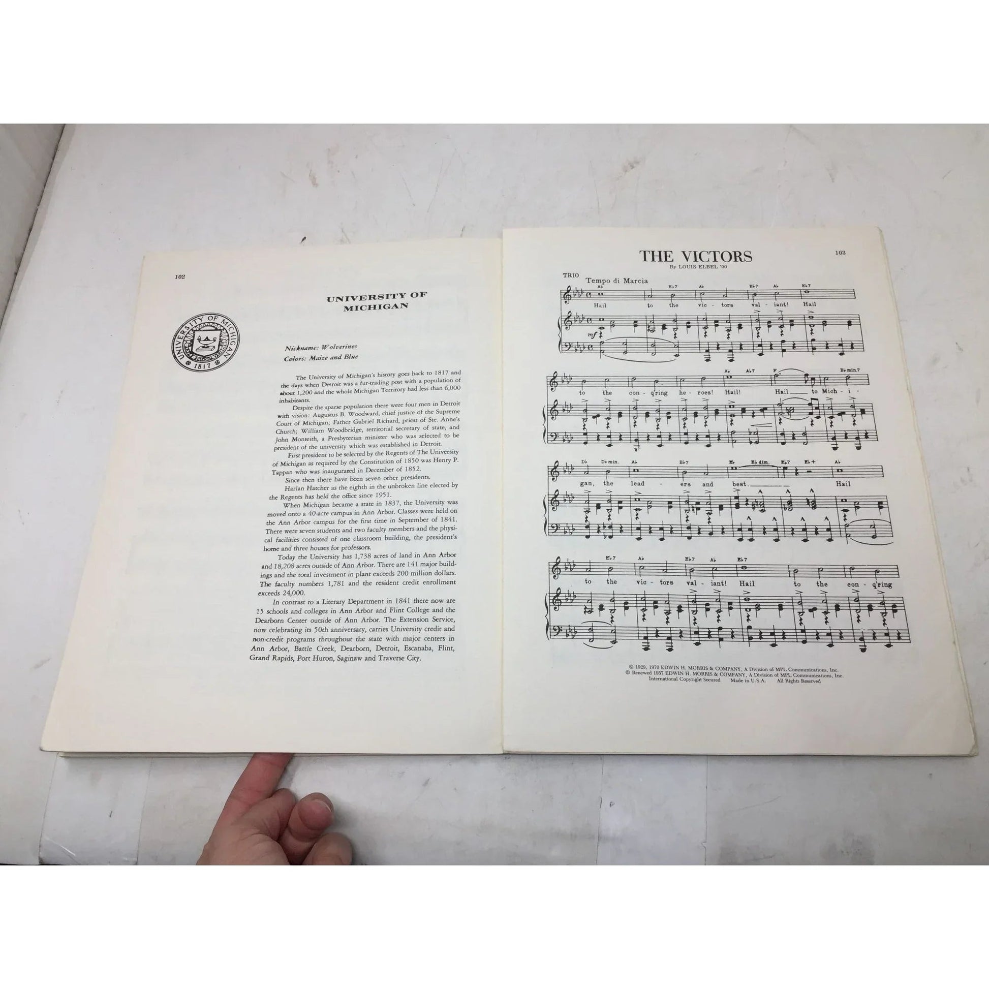 34 HIT PARADE EXTRAS COLLEGE SONGS ON PARADE - A+ Stuff - SHEET MUSIC - A+ Stuff