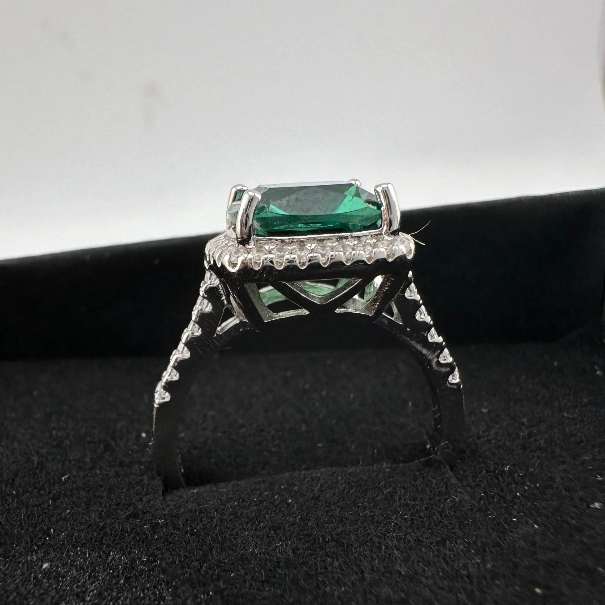 3.56 Carat Lab Created Pariaba Color Change Ring Size 8 - A+ Stuff