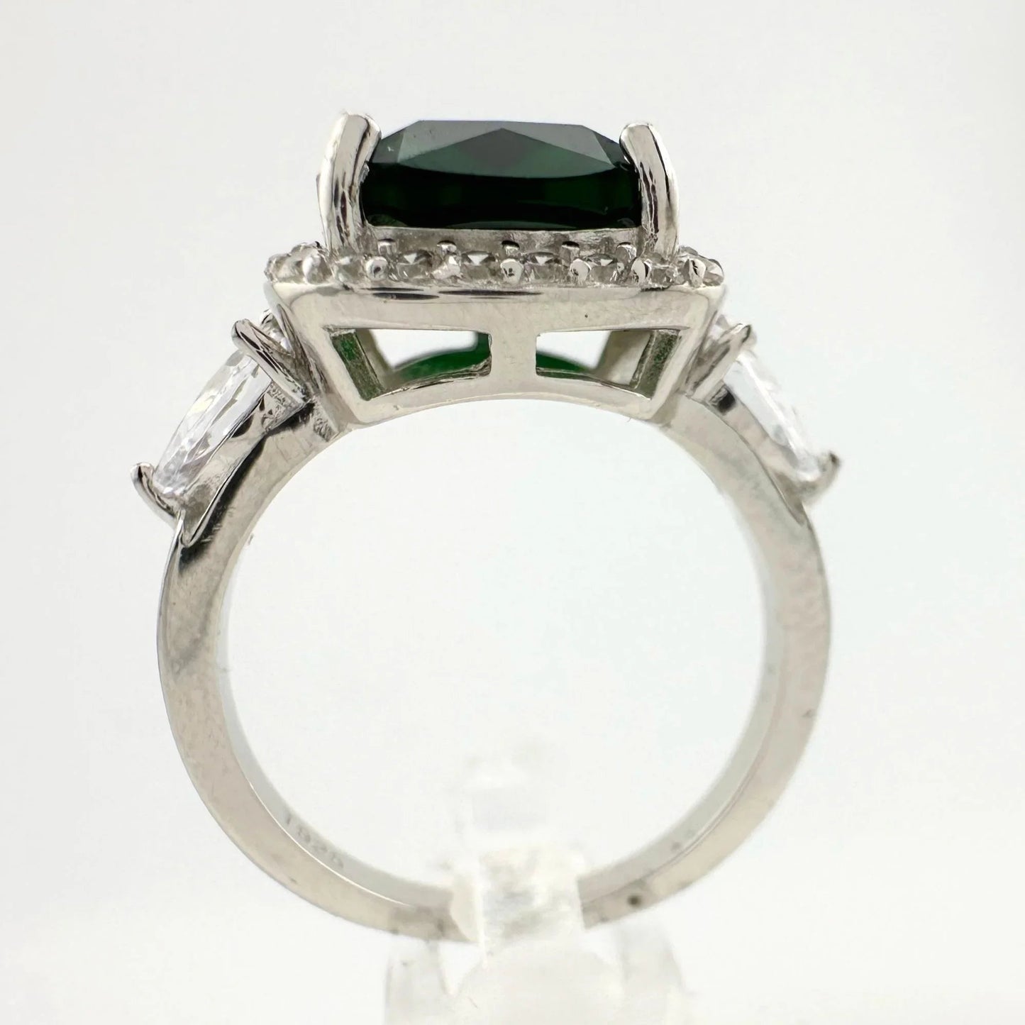 3.66ct Lab Created Emerald and White Gemstone Ring Size 7 - A+ Stuff