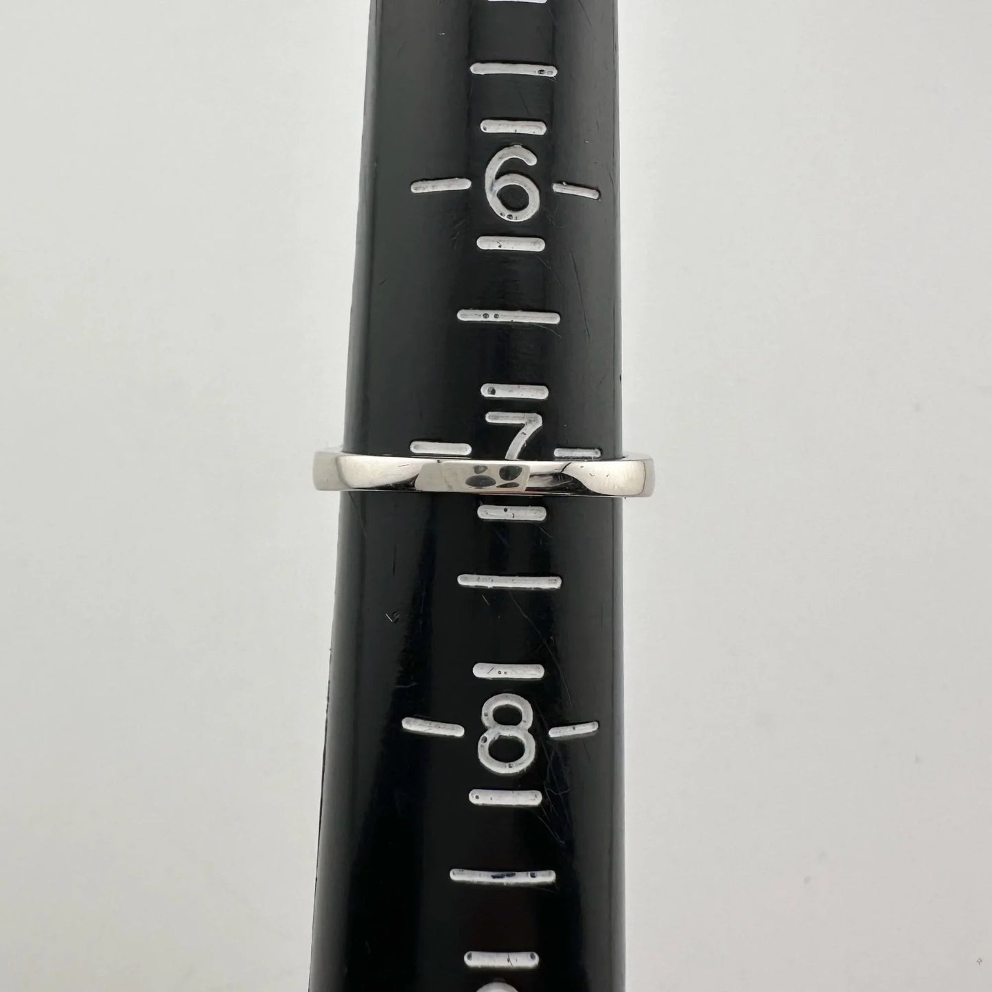 3.66ct Lab Created Emerald and White Gemstone Ring Size 7 - A+ Stuff