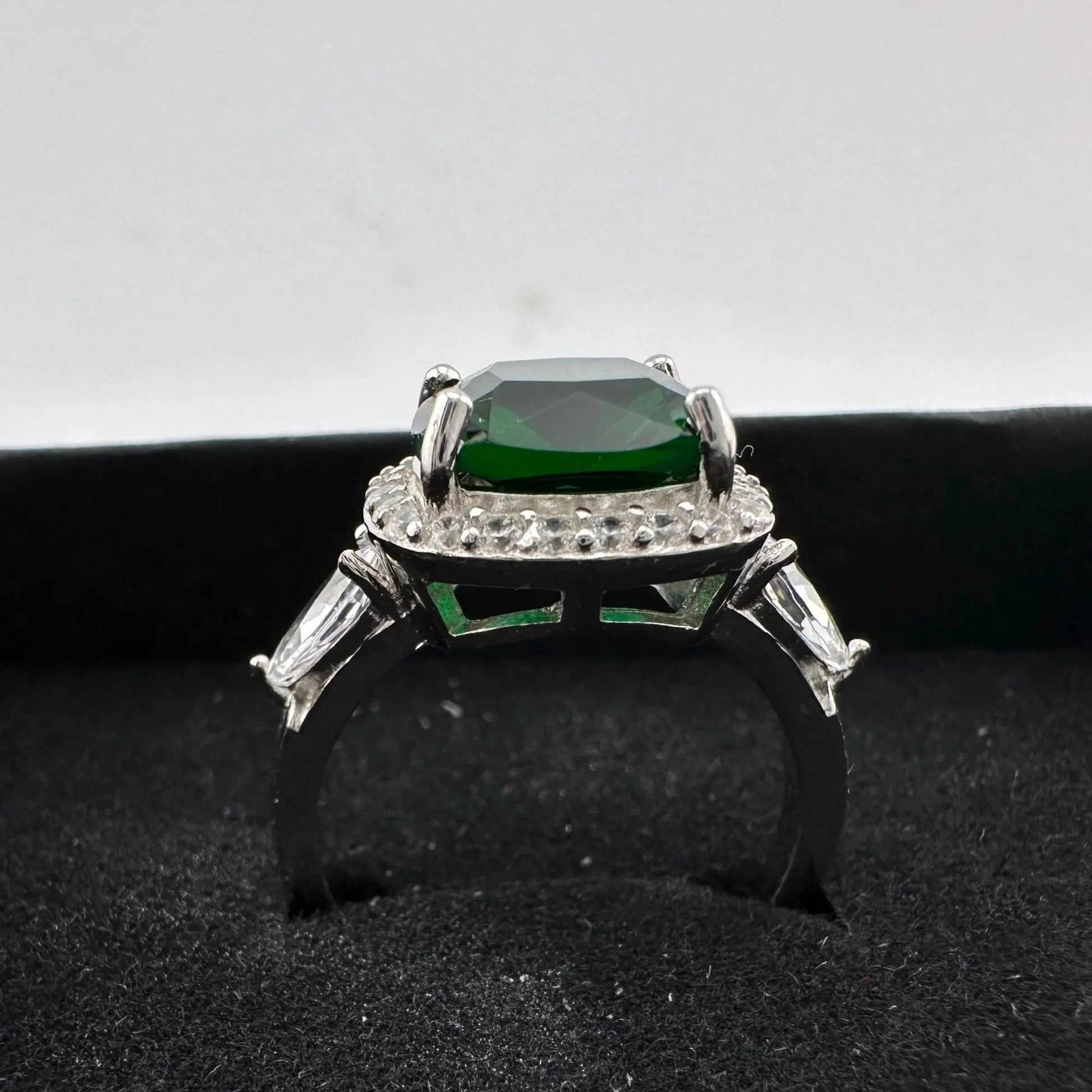 3.66ct Lab Created Emerald and White Gemstone Ring Size 7 - A+ Stuff