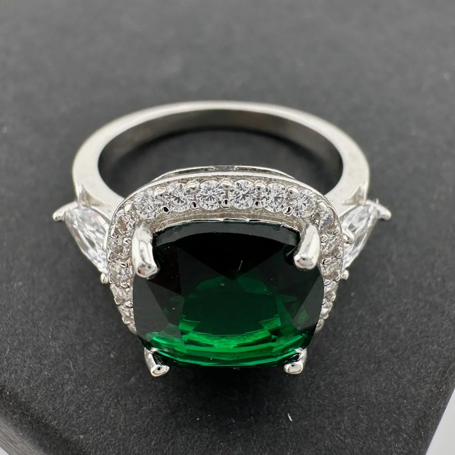 3.66ct Lab Created Emerald and White Gemstone Ring Size 7 - A+ Stuff