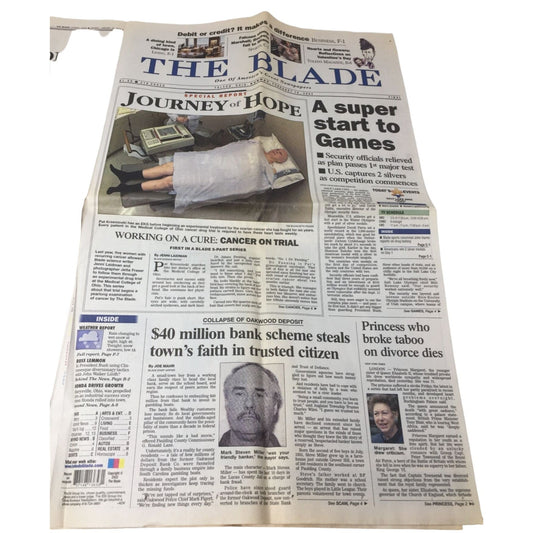 The Blade Feb. 10, 2002 Vintage Collectible Newspaper