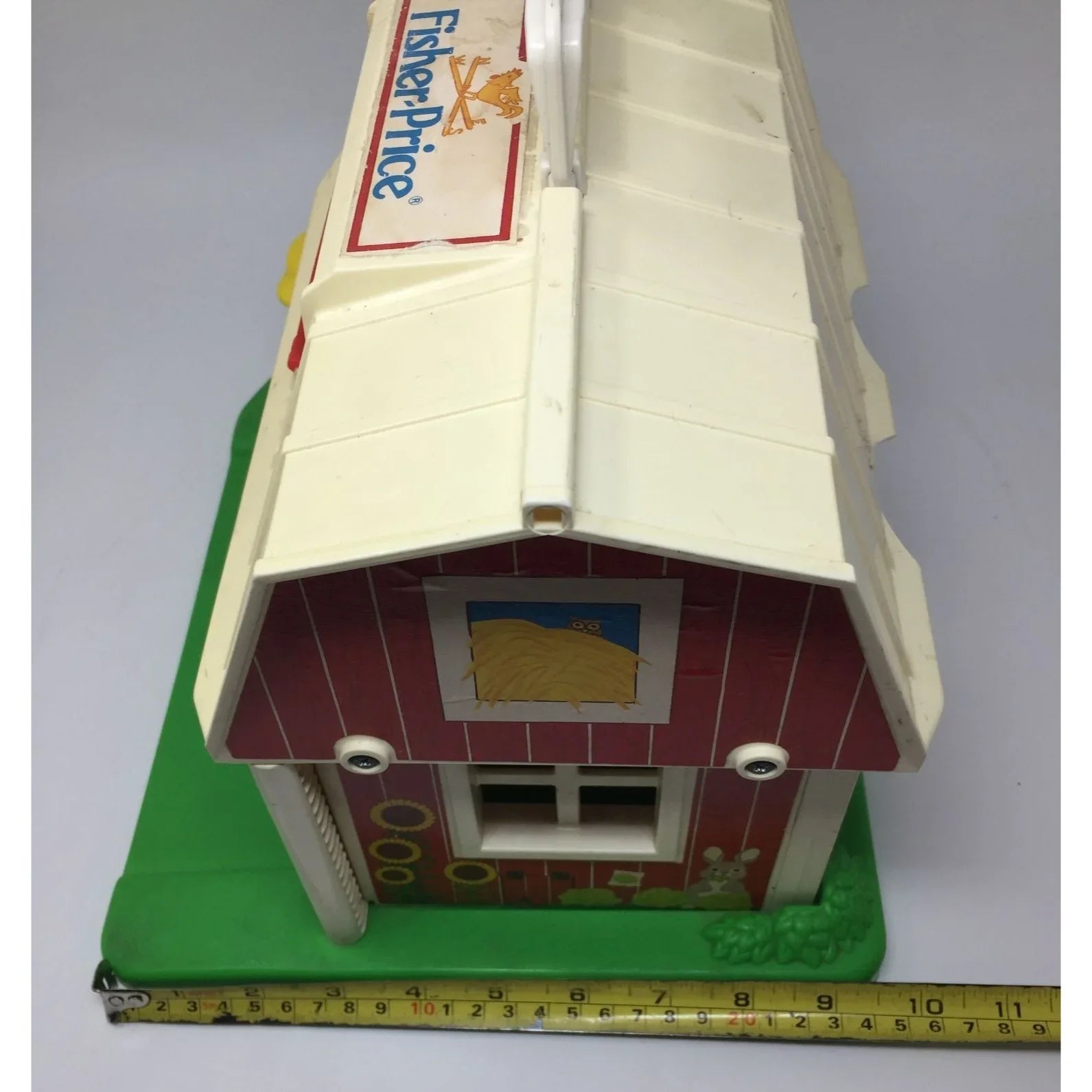 Vintage Fisher Price Little People Play Family Farm Barn Toy - A+ Stuff
