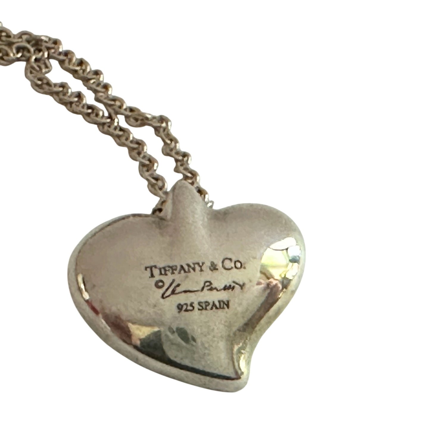 Tiffany and Co Elsa Peretti Full Heart (Curved Heart) Necklace 15"