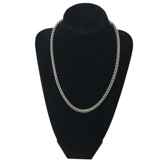 Unisex Silver Tone Chain Necklace