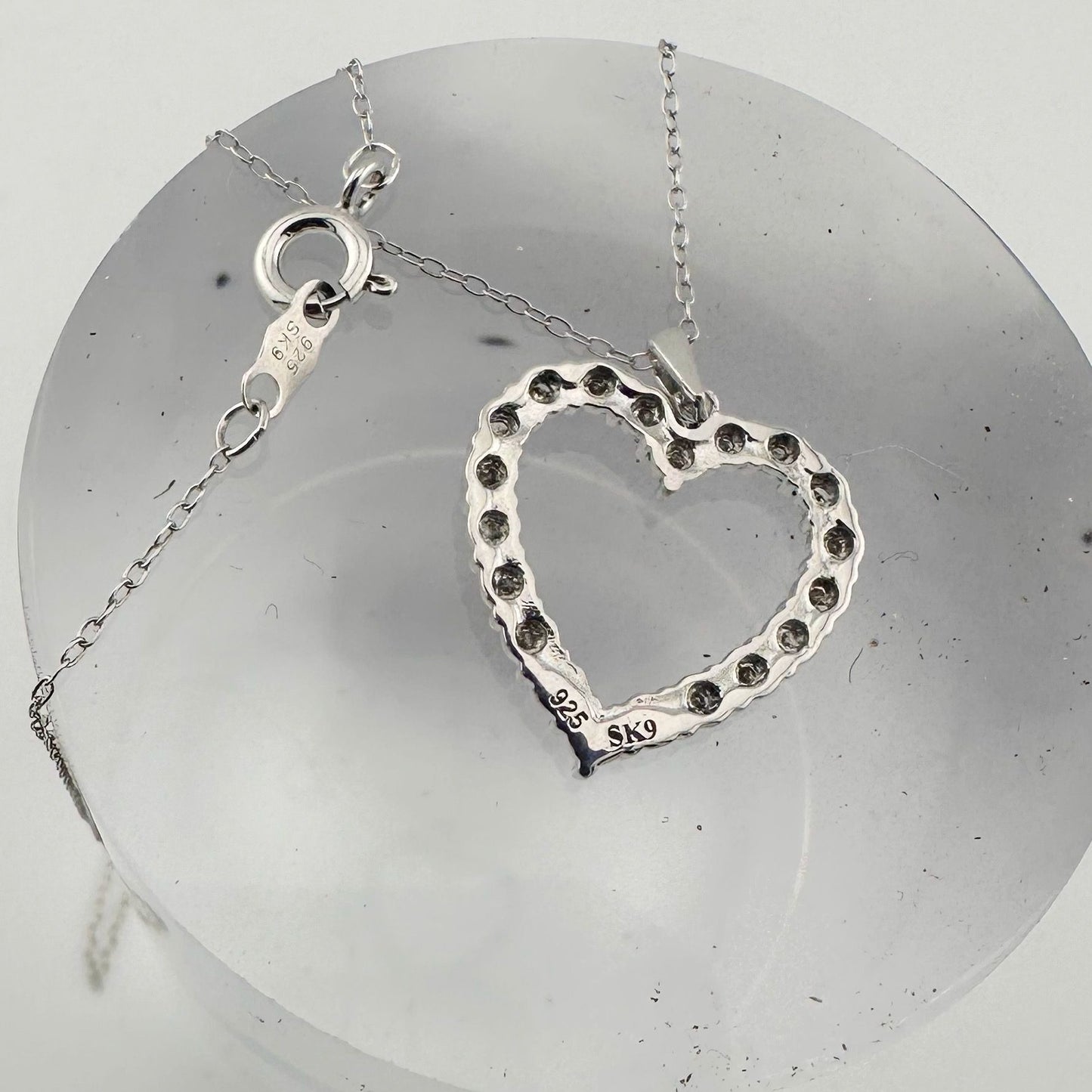 Beautiful HEART Shaped Pendant with Illusion set Natural Diamonds - .925 Sterling Silver w 18" Chain
