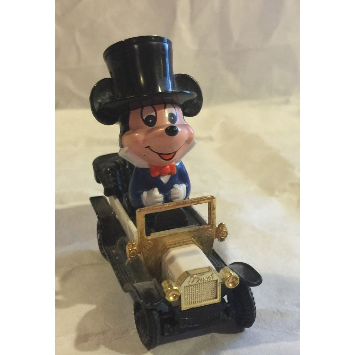 DISNEY TOMY Toy Diecast Car Mickey Mouse in Top Hat Driving