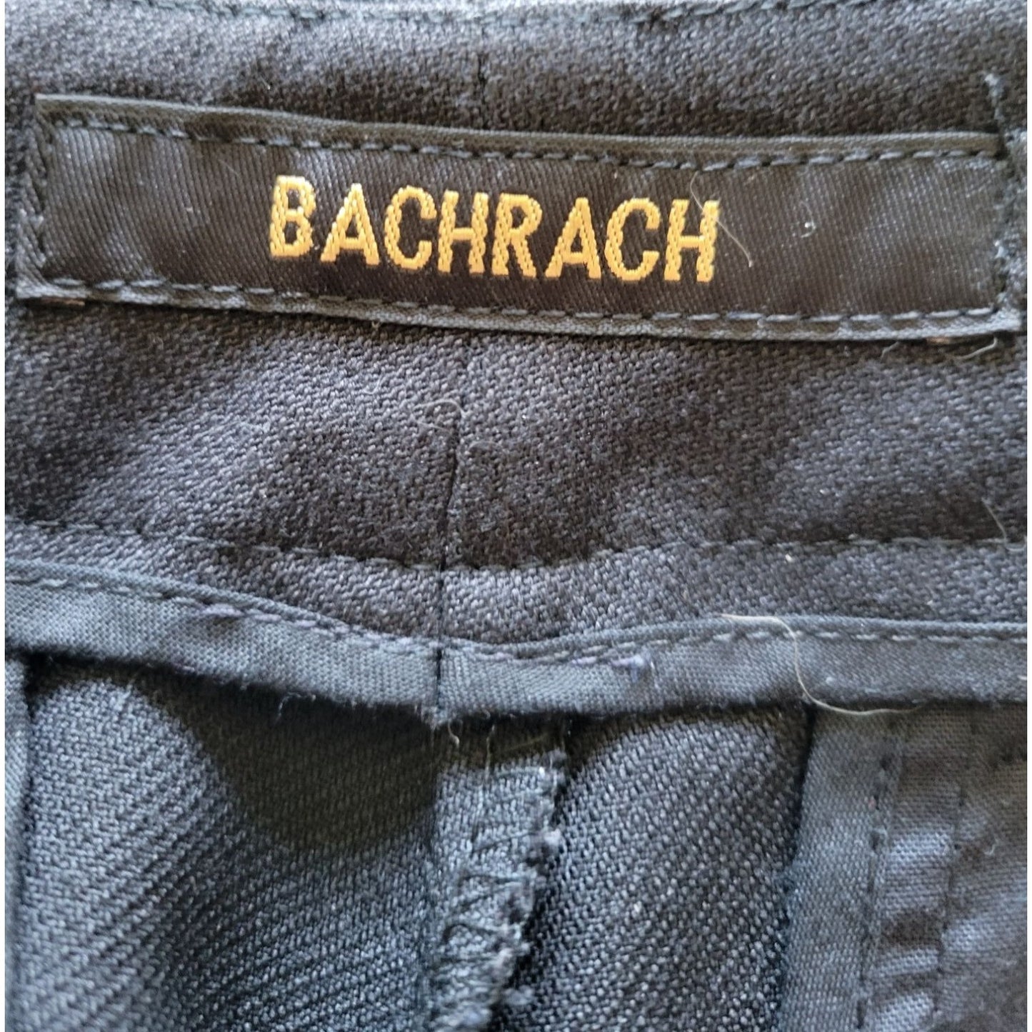 BACHRACH Mens black pants Size 33"/ Length 30"