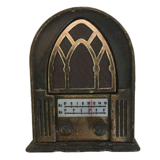 Vintage Style Miniature Old Radio Pencil Sharpener