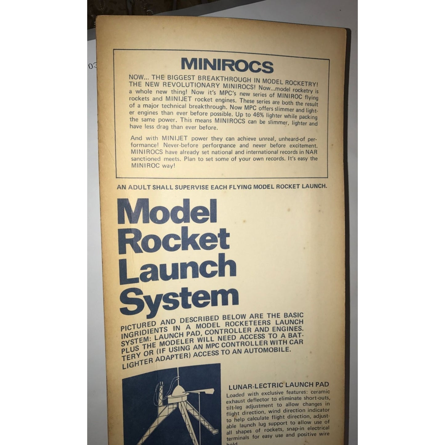 Vintage Delta-Katt - MiniRocs Flying Model Rocket Kit - Balsa Parts with Fiber Tube Body