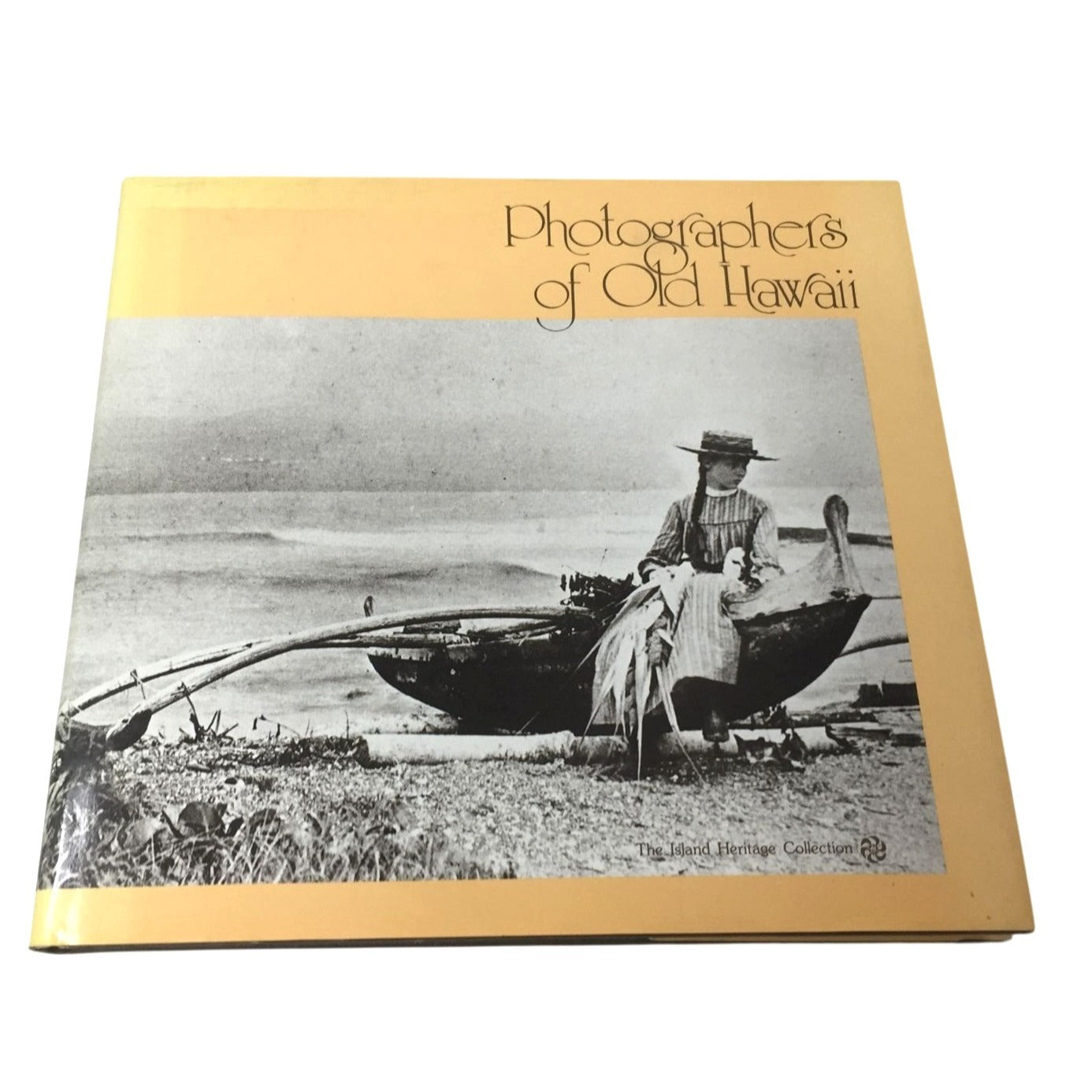 "Photographers of Old Hawaii" by Joan Abramson unbranded  A+ Stuff Books