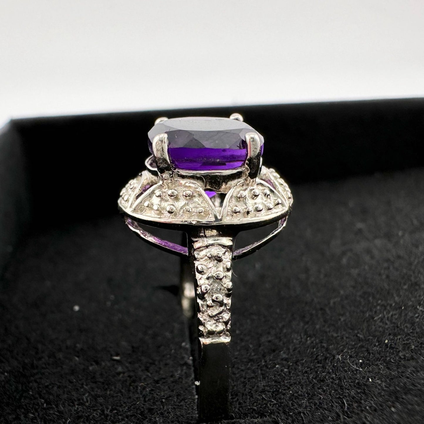 Beautiful Dark Purple Amethyst and Diamond Accent Ring - Sterling Silver Size 7.25