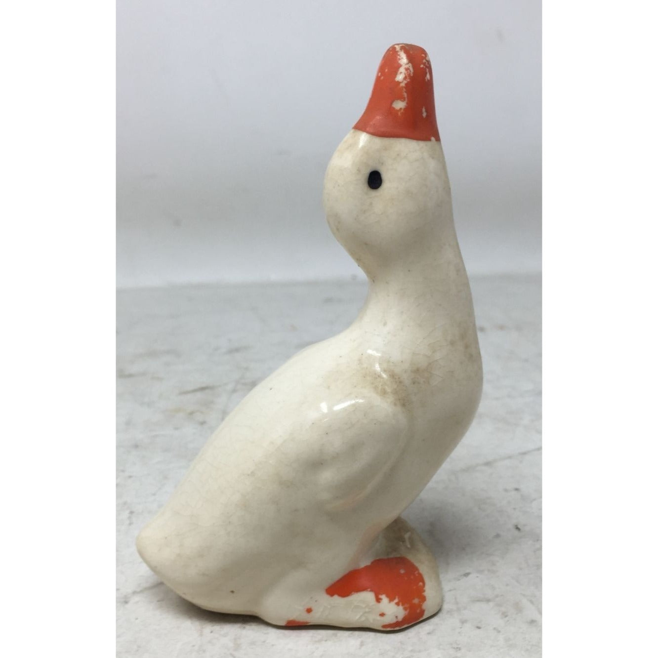 Small Vintage Hand Painted White/Orange Duck Looking Up Figurine