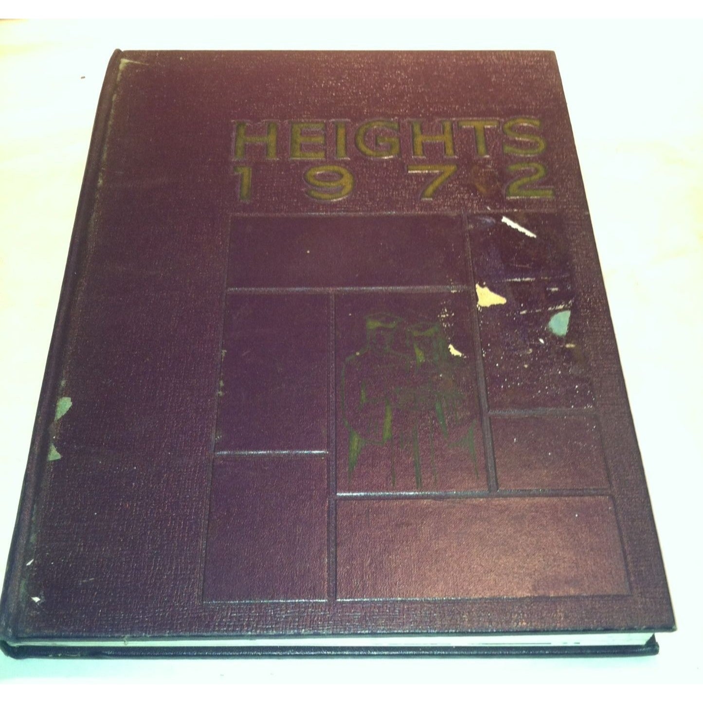 Vintage 1972 Arlington Heights Illinois Annual Yearbook