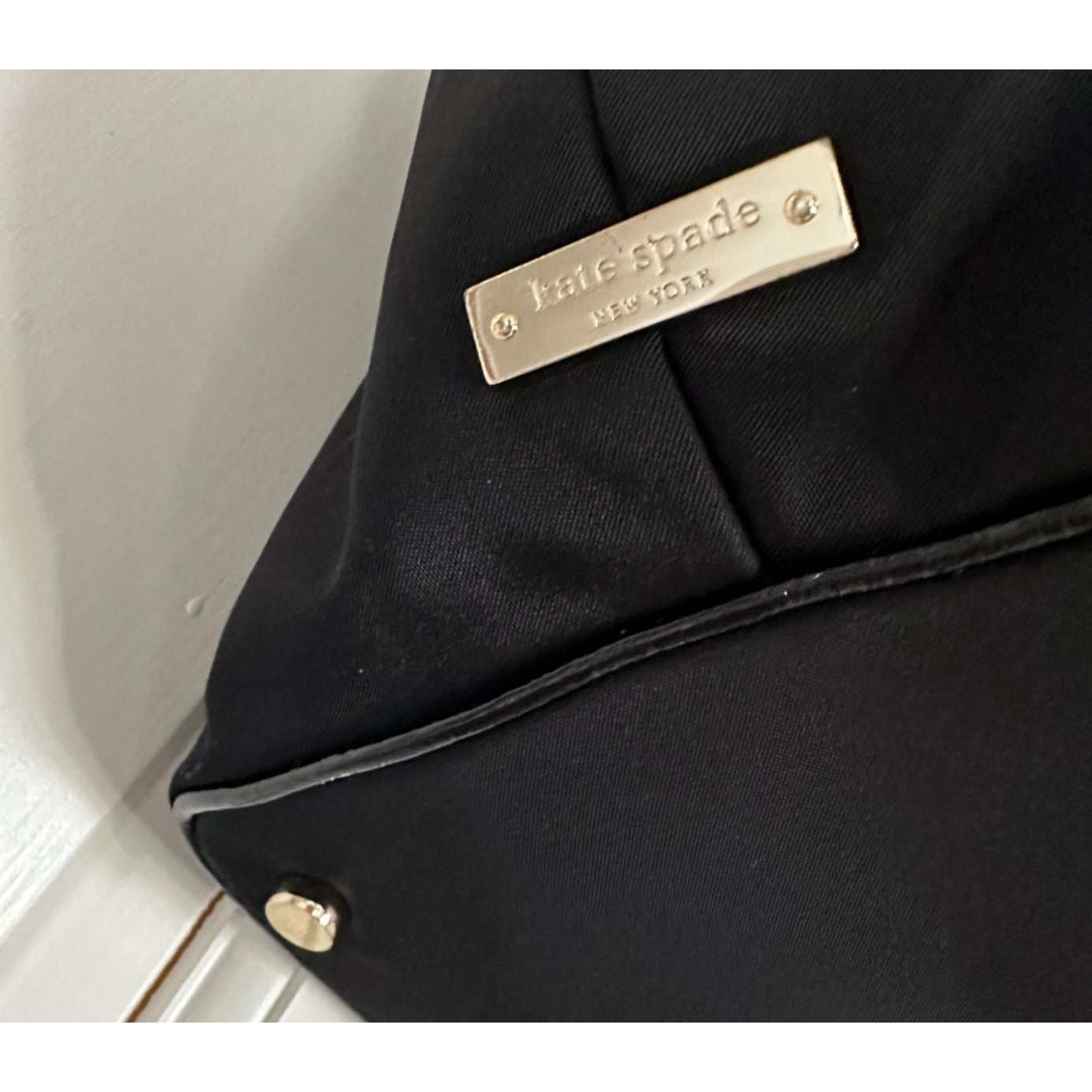 Kate Spade Cute and Fun Black Bow Handbag