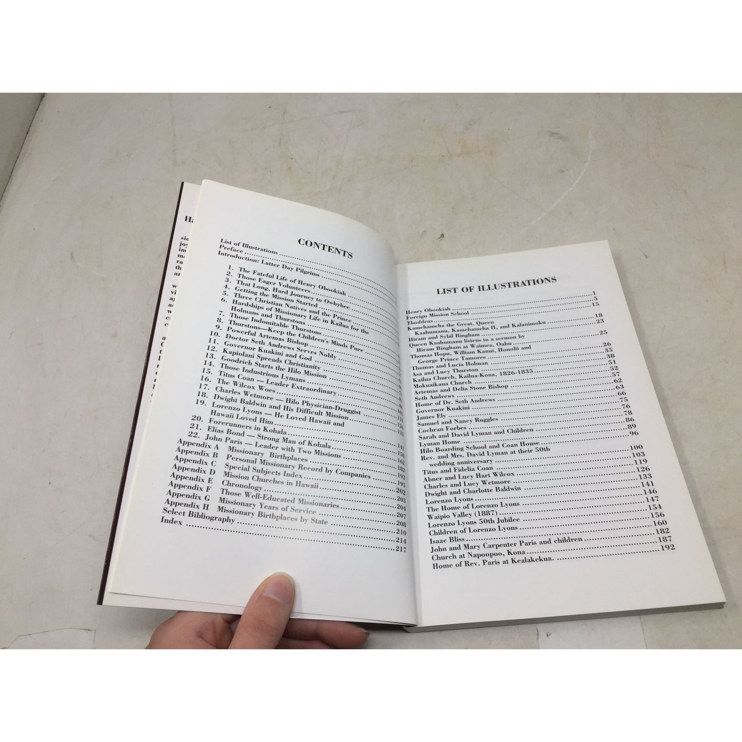 ''Hawaii's Missionary Saga: Sacrifice and Godliness in Paradise'' by LaRue W. Piercy