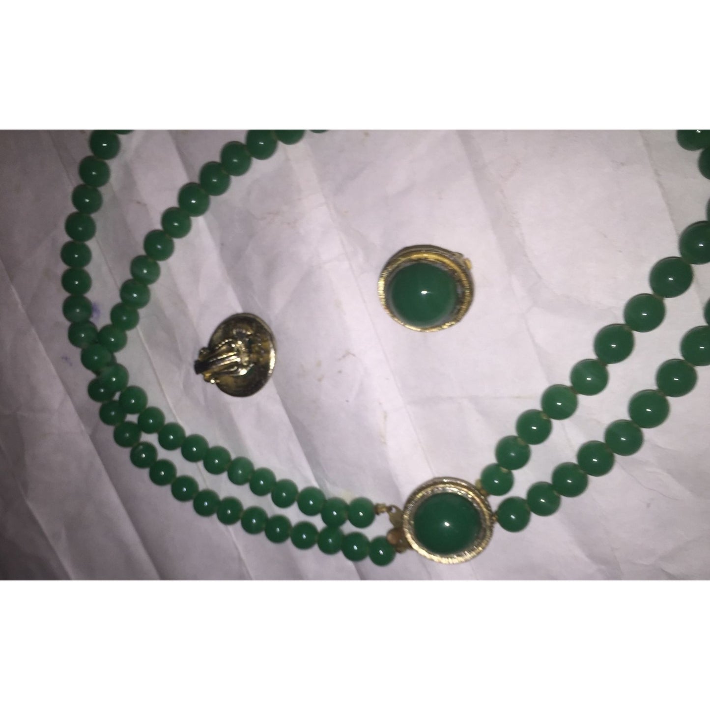 Womens Green Beaded Necklace and Matching Clip On Earrings