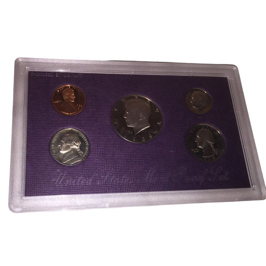 Vintage 1988 United States Mint Proof Set of coins