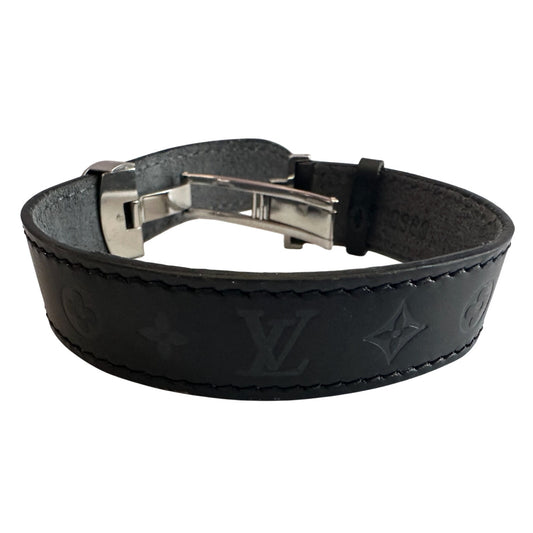 Louis Vuitton Monogram Wish Bracelet - Black Leather Matte