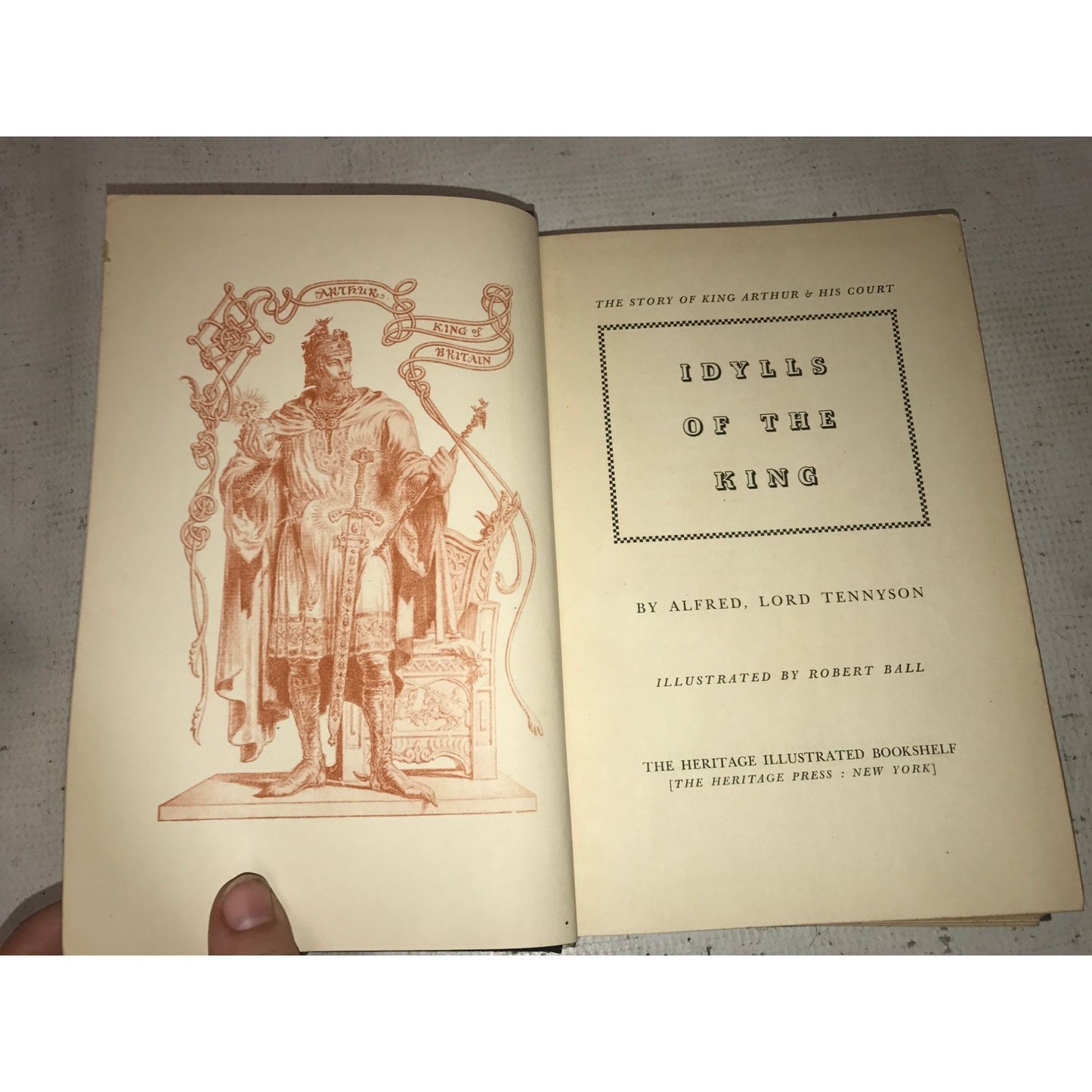 Idylls of the King By: Alfred Lord Tennyson Vintage Hardcover Book