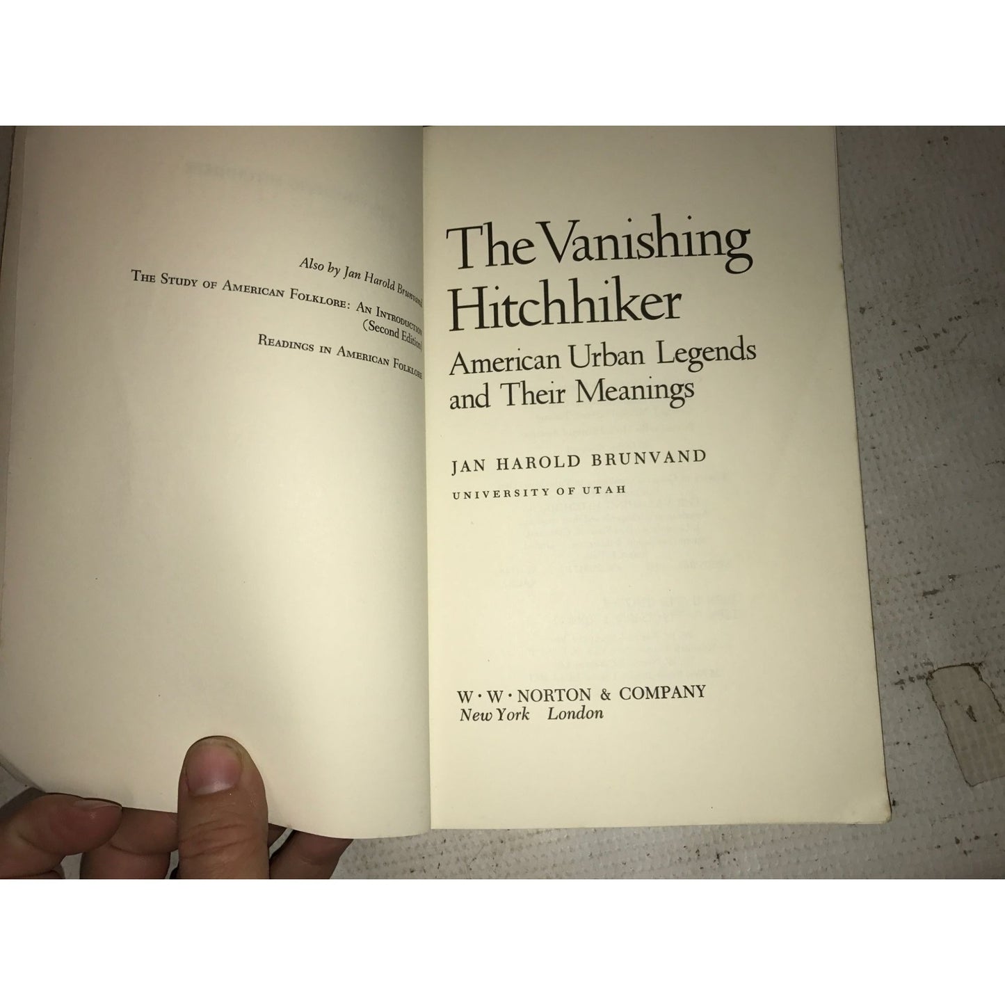 The Vanishing Hitchhiker by Jan Harold Brunvand Paperback Book