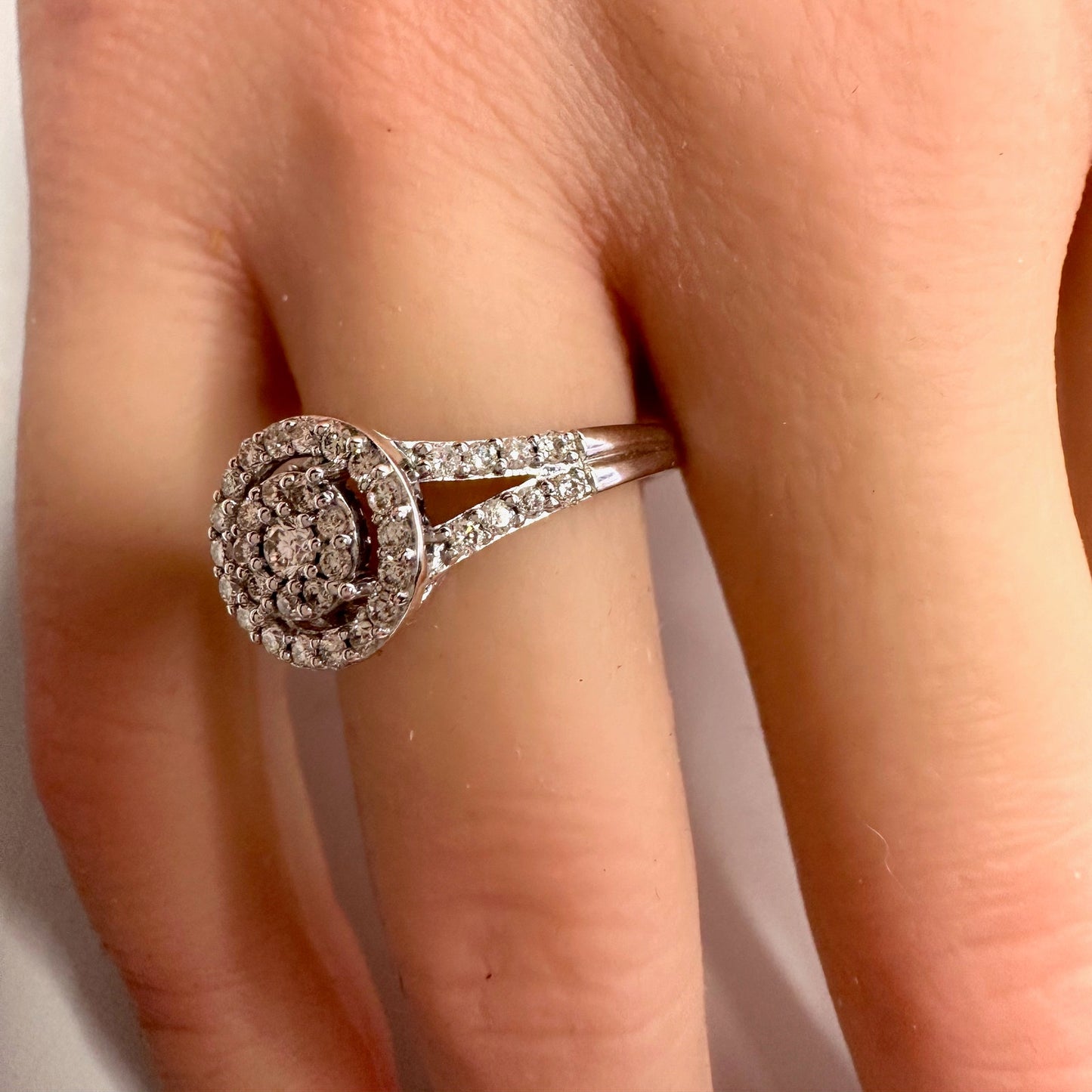 Brilliant 1/2 Ct Split Shank Lab Created Diamond Ring - Beautiful! - Size 6.75