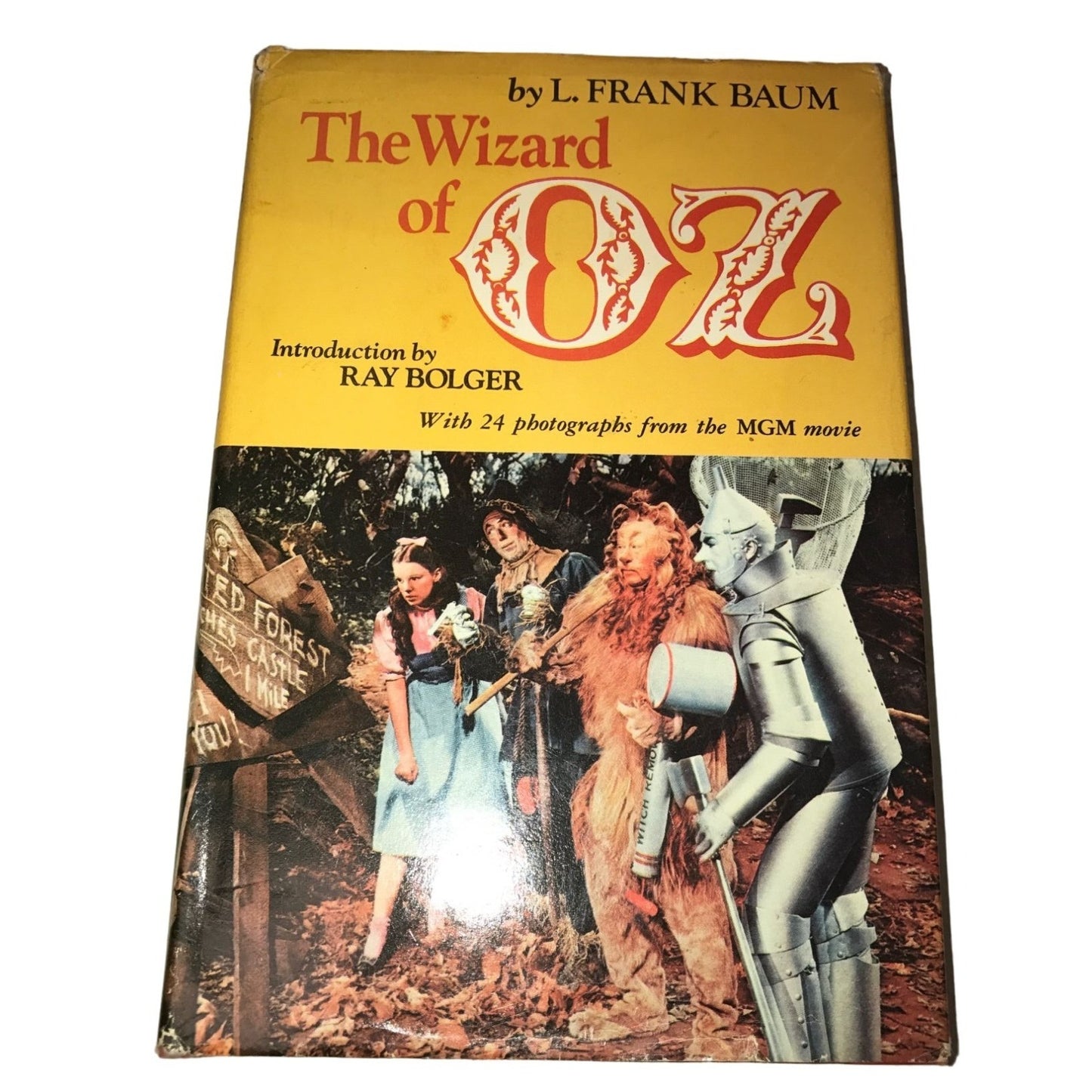 Vintage 1978 Wizard of Oz book with MGM Studio Photos by Frank Baum