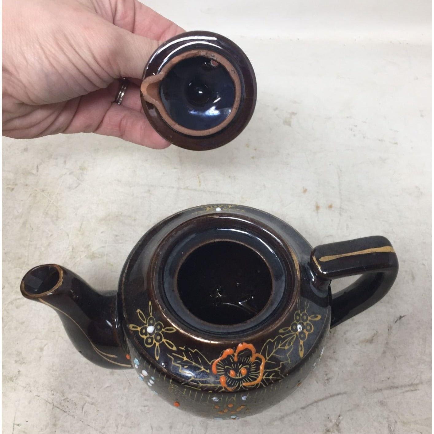 Vintage Mid Century Brown Handled and Lidded Teapot with Flower Design