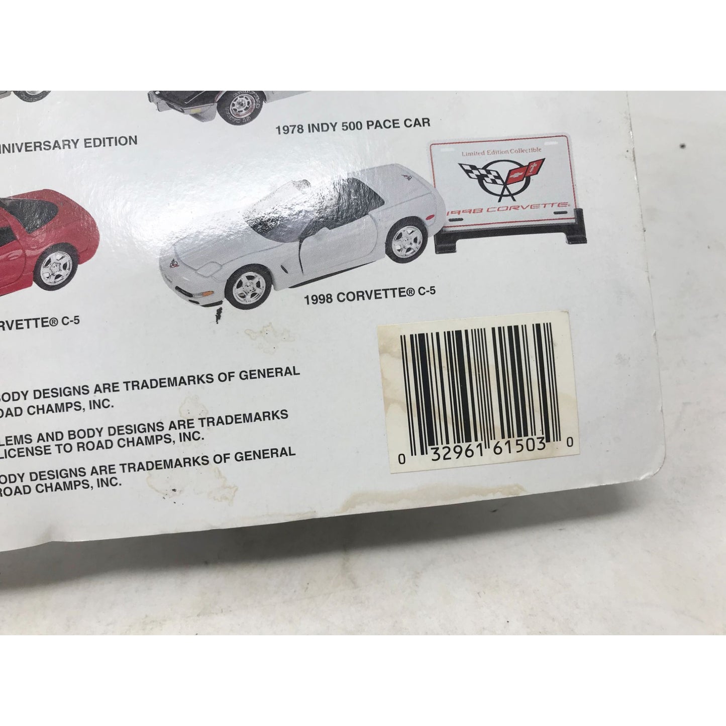 1997 Corvette (Red) - ROAD CHAMPS American Classic Car 1:43 Die Cast