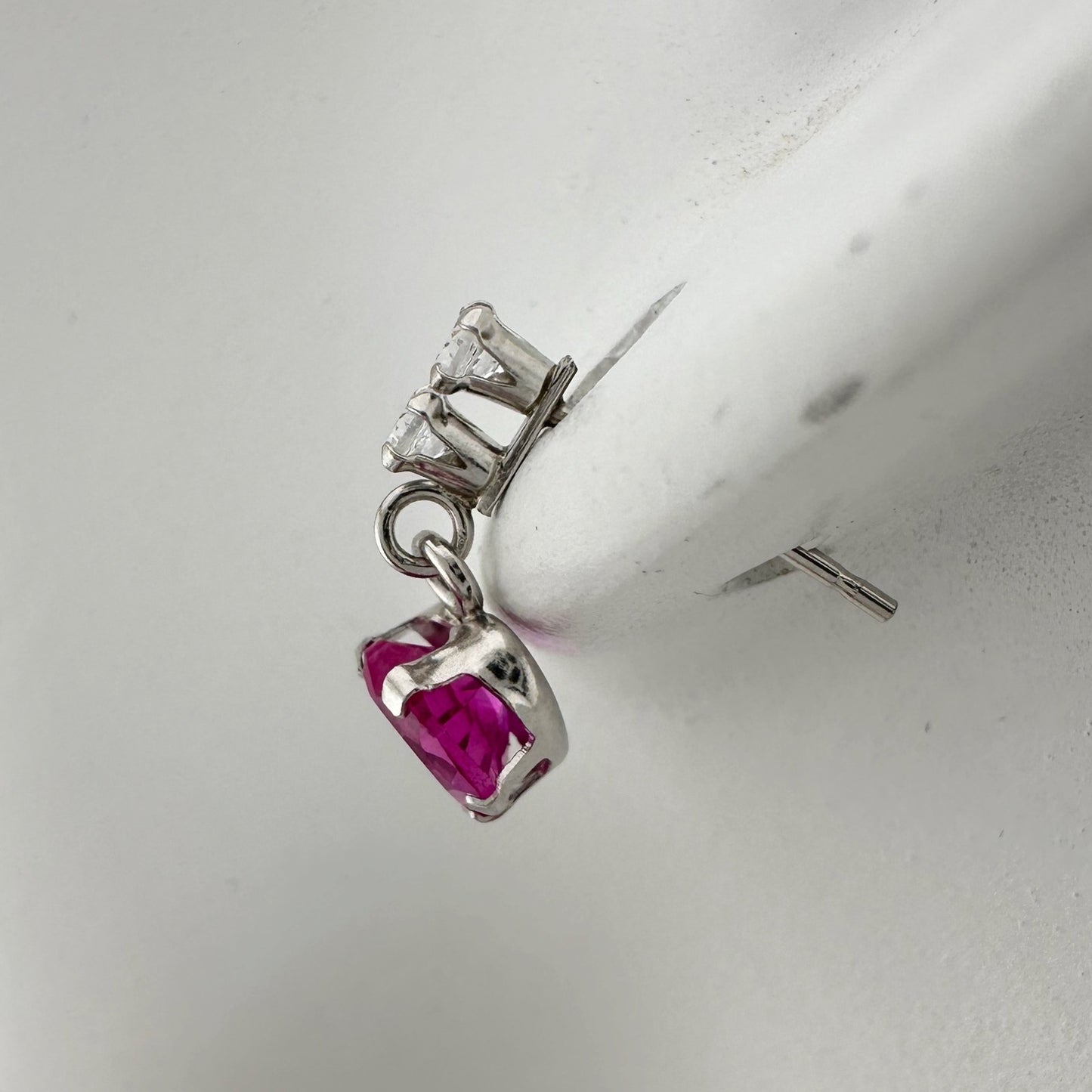 10kt White Gold Pink Sapphire Heart Dangle Earrings