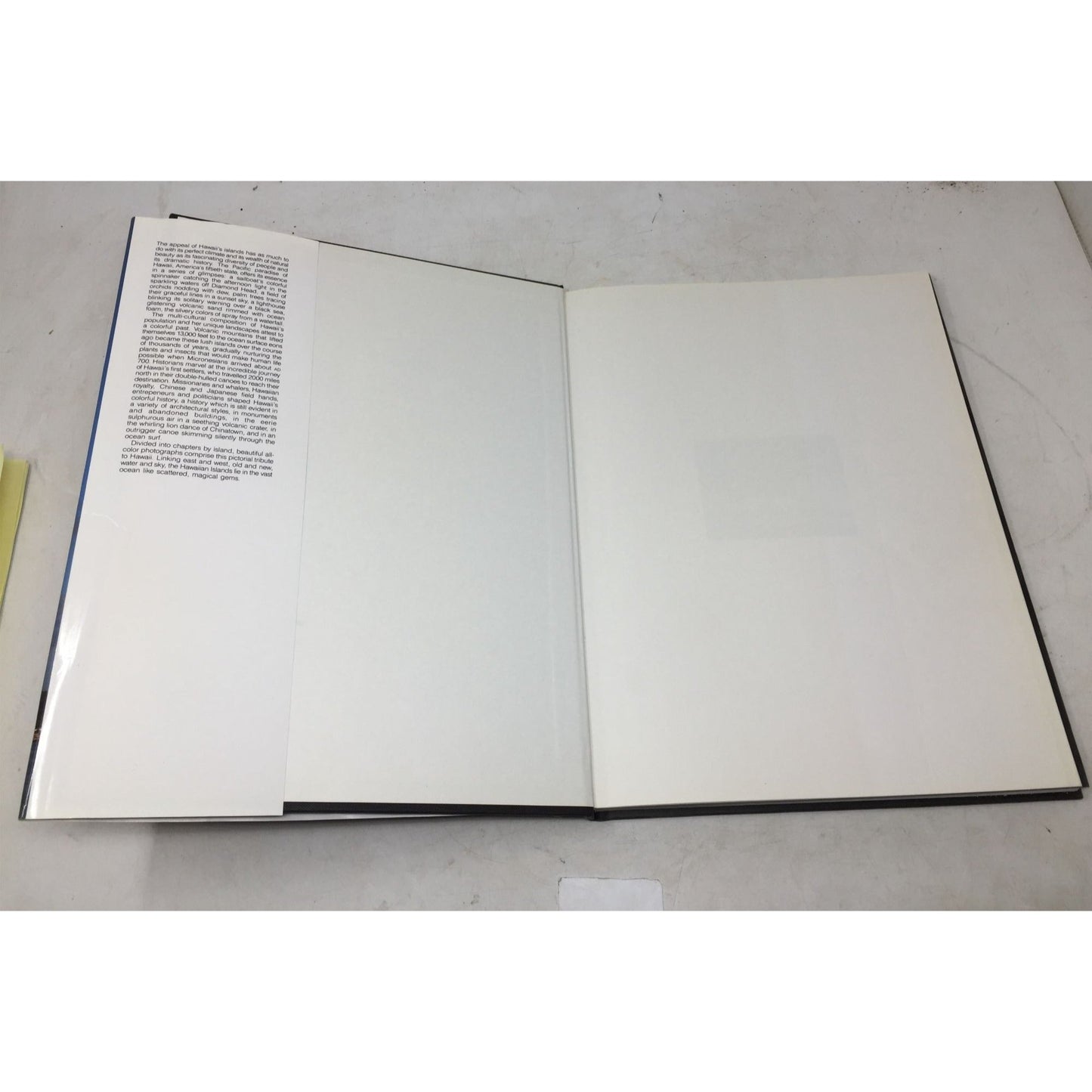 Hardcover Pictorial Book Titled "Hawaii" A+ Stuff  A+ Stuff Books